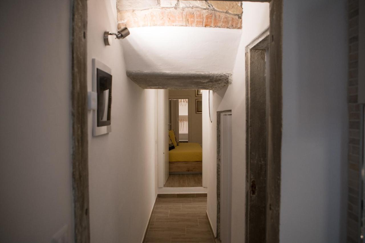 De 60 M² En Centro Histórico, Con 1 Habitación Apartamento